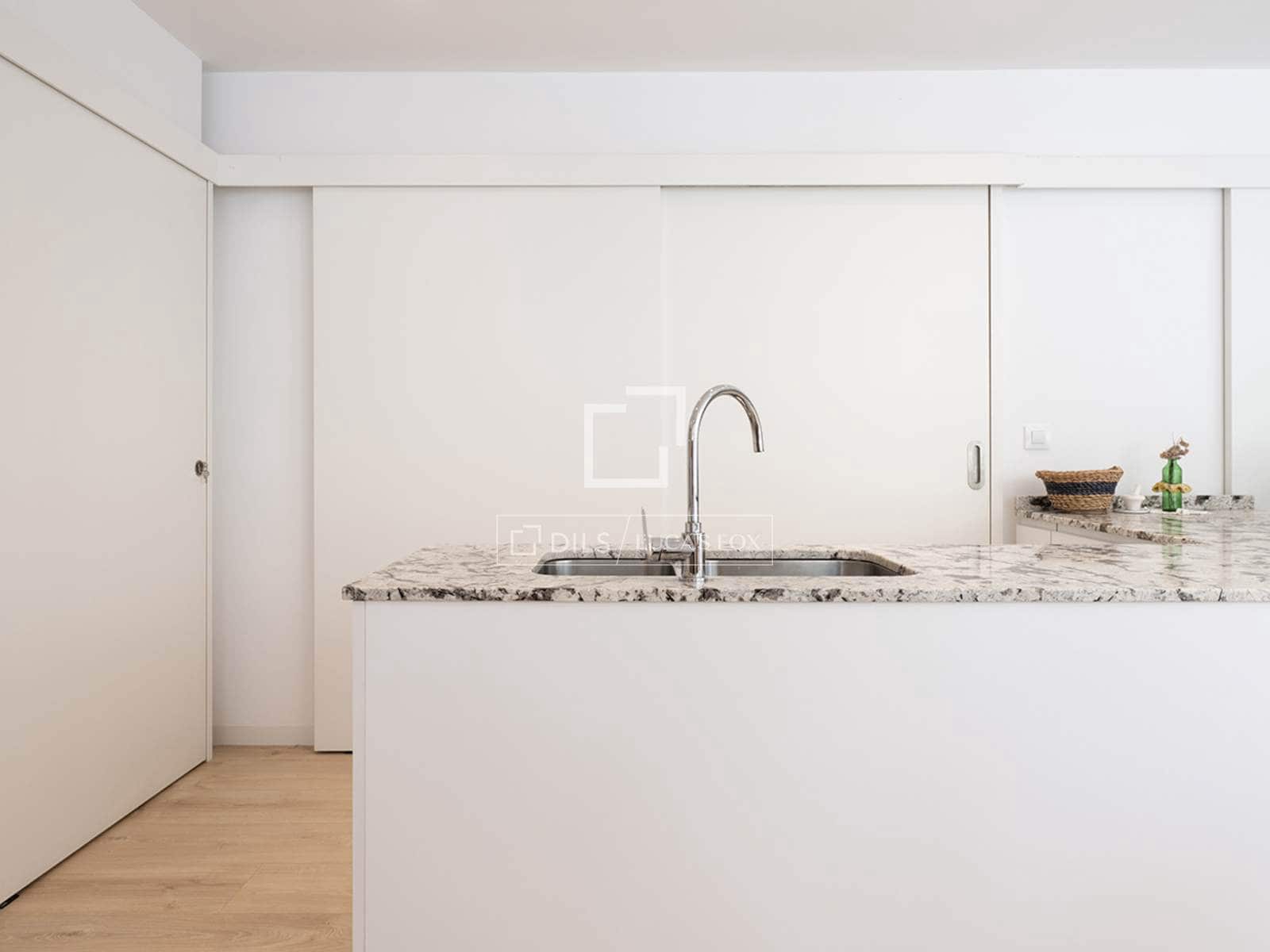 2 bedroom Apartment for sale in Vigo - € 400,000 (Ref: 9914918)