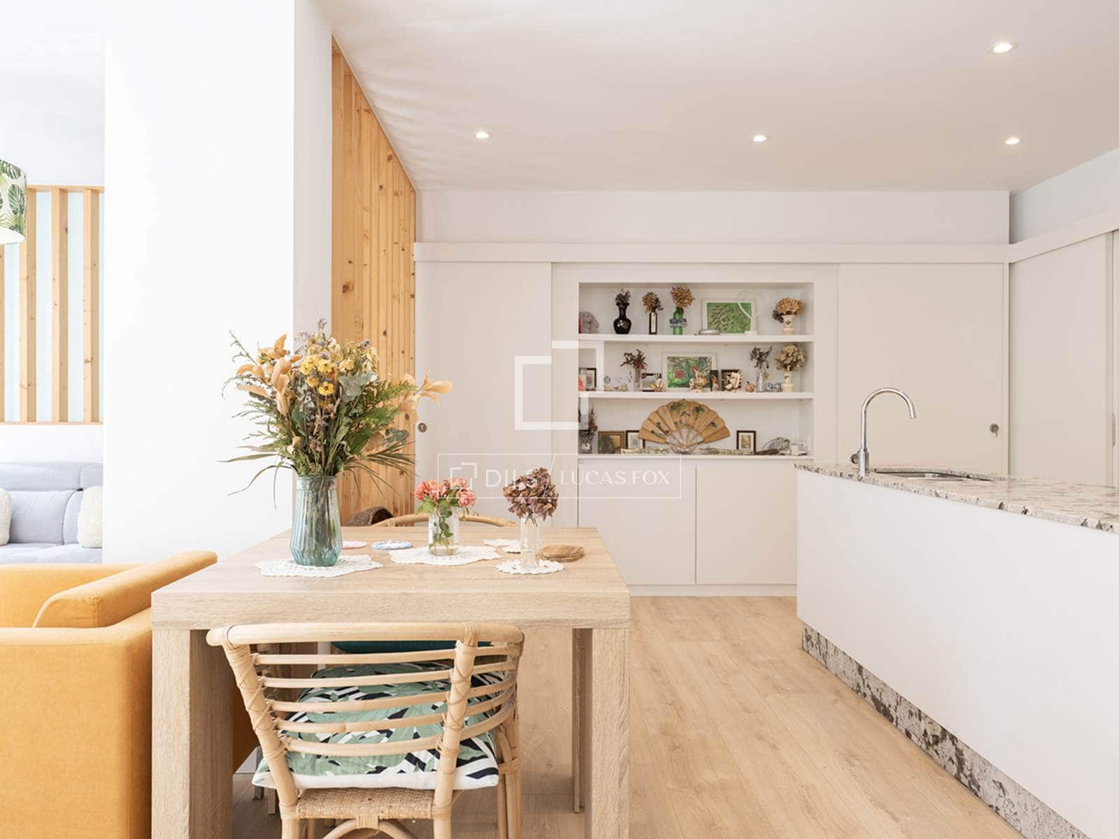 2 bedroom Apartment for sale in Vigo - € 400,000 (Ref: 9914918)