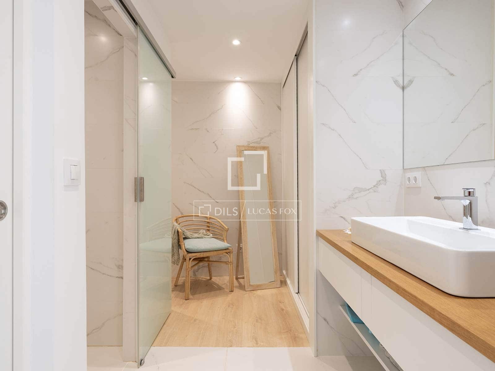 2 bedroom Apartment for sale in Vigo - € 400,000 (Ref: 9914918)