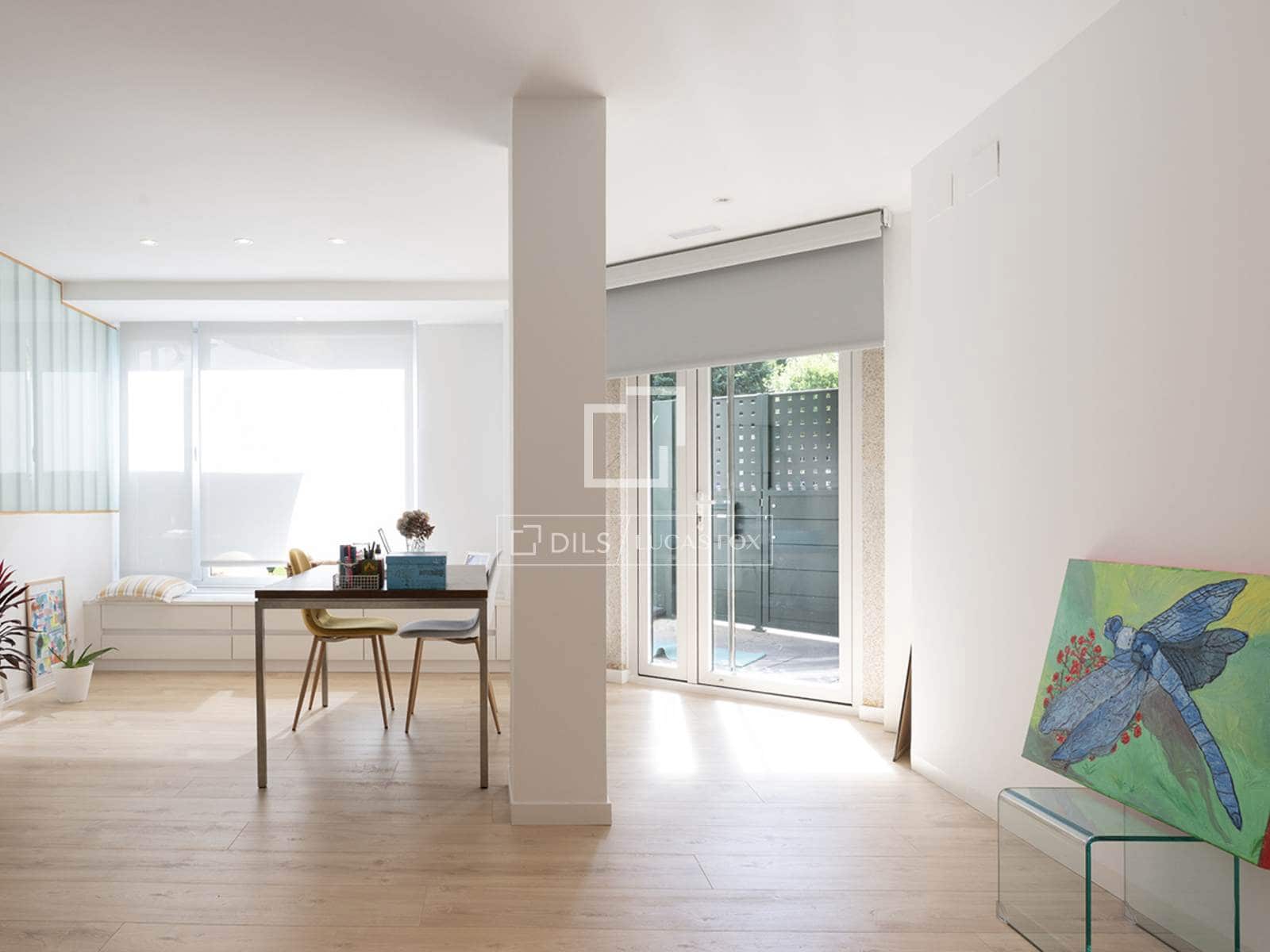 2 bedroom Apartment for sale in Vigo - € 400,000 (Ref: 9914918)