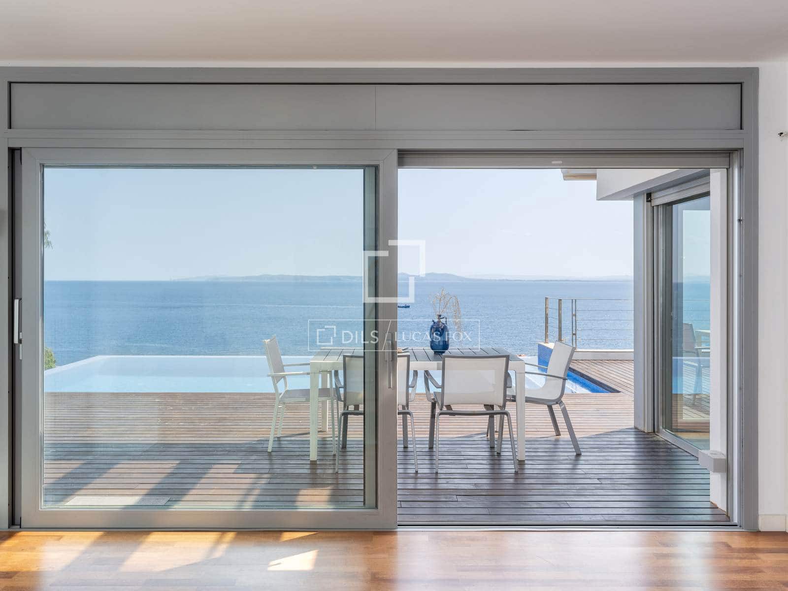 Chalet de 4 habitaciones en Roses en venta con piscina garaje - 1.850.000 € (Ref: 9914975)