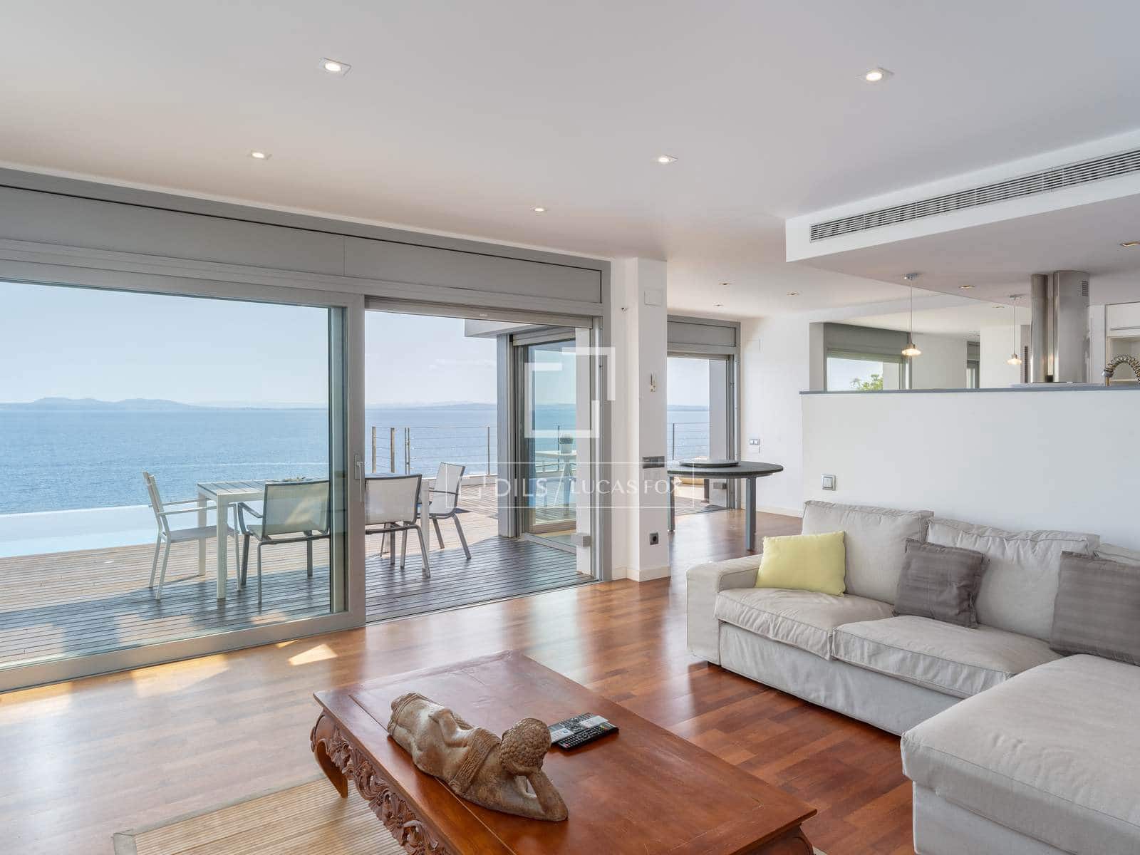 Chalet de 4 habitaciones en Roses en venta con piscina garaje - 1.850.000 € (Ref: 9914975)