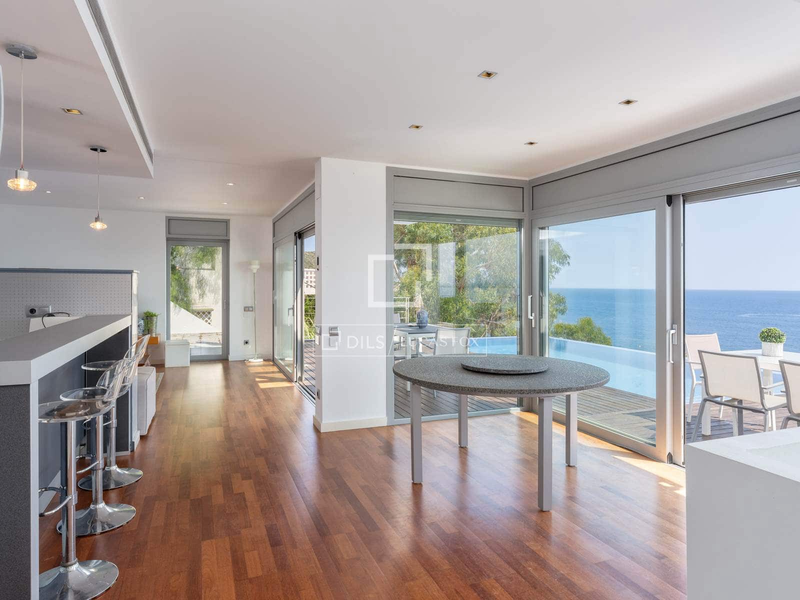 Chalet de 4 habitaciones en Roses en venta con piscina garaje - 1.850.000 € (Ref: 9914975)