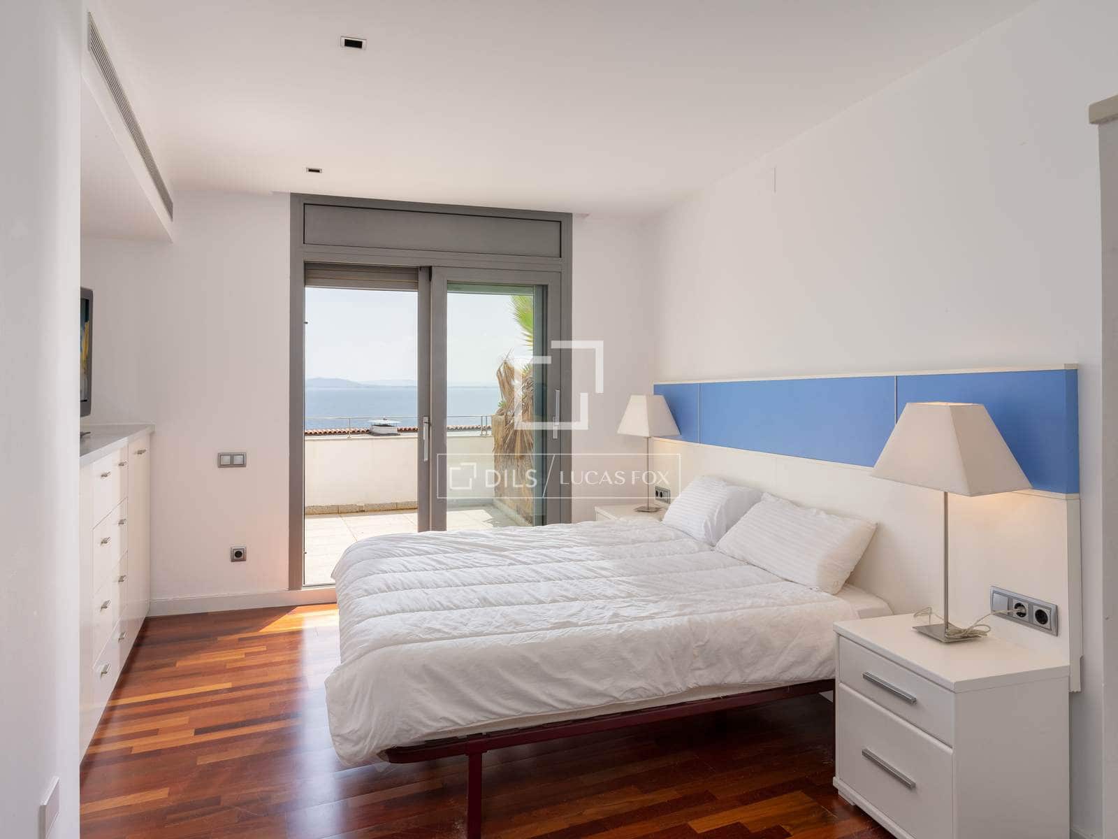 Chalet de 4 habitaciones en Roses en venta con piscina garaje - 1.850.000 € (Ref: 9914975)