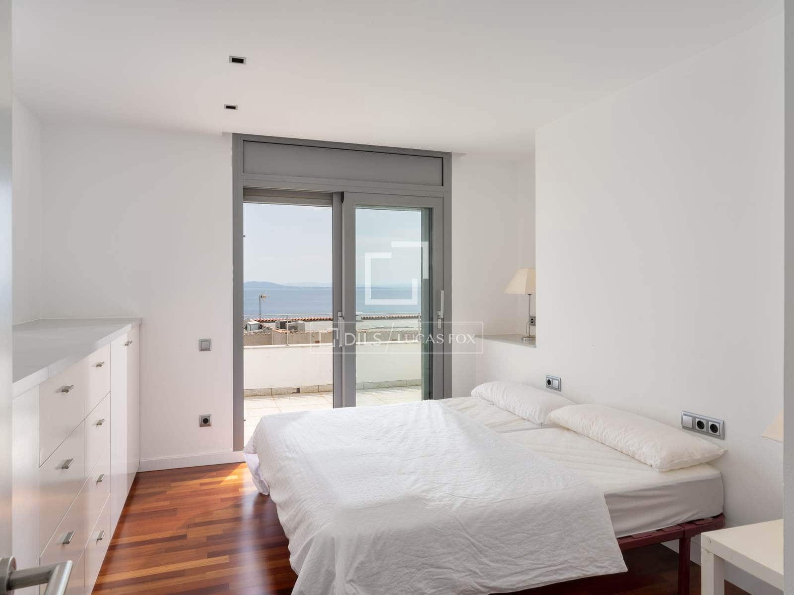 Chalet de 4 habitaciones en Roses en venta con piscina garaje - 1.850.000 € (Ref: 9914975)