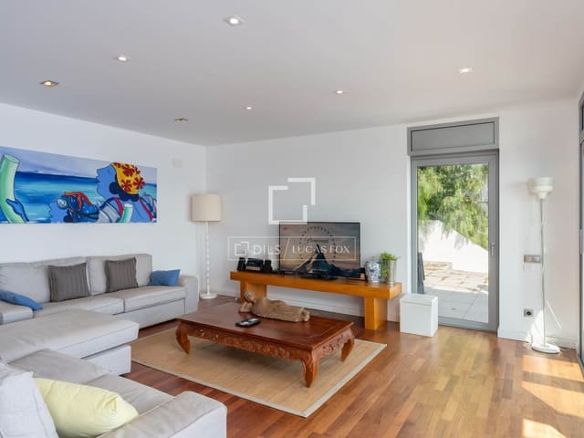 Chalet de 4 habitaciones en Roses en venta con piscina garaje - 1.850.000 € (Ref: 9914975)