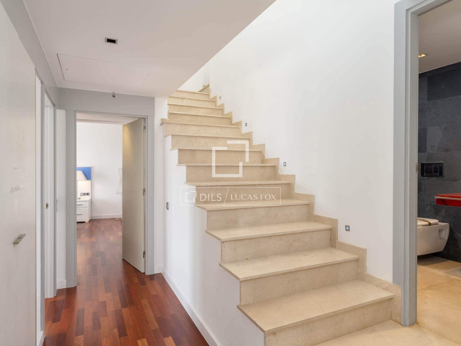 4 soverom Villa til salgs i Roses med svømmebasseng garasje - € 1 850 000 (Ref: 9914975)