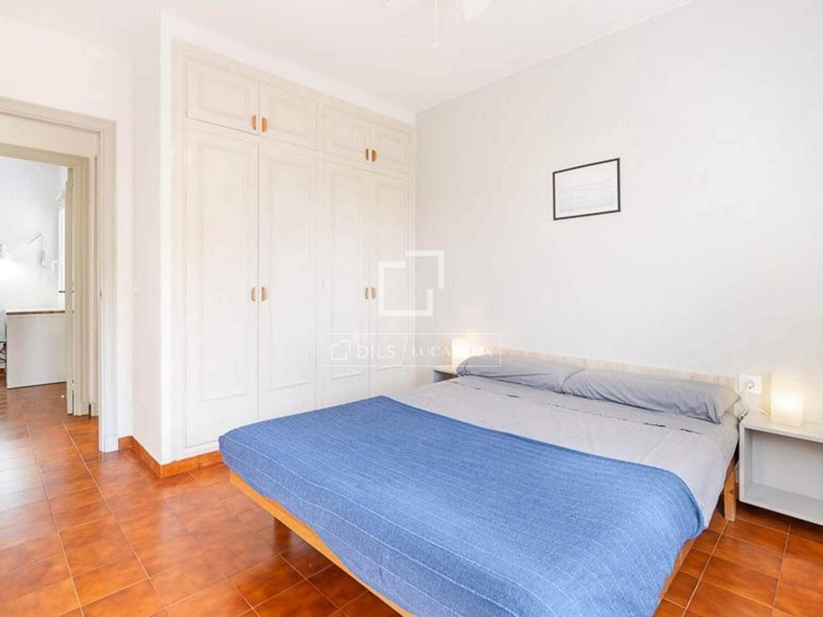 4 quarto Moradia para venda em Es Mercadal com piscina garagem - 935 000 € (Ref: 9914976)
