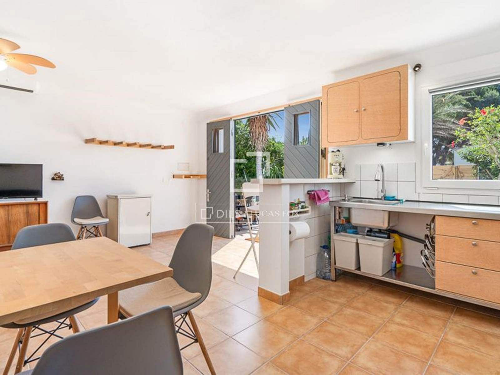 4 quarto Moradia para venda em Es Mercadal com piscina garagem - 935 000 € (Ref: 9914976)