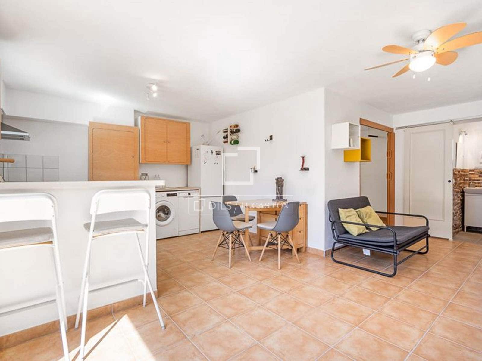 4 quarto Moradia para venda em Es Mercadal com piscina garagem - 935 000 € (Ref: 9914976)