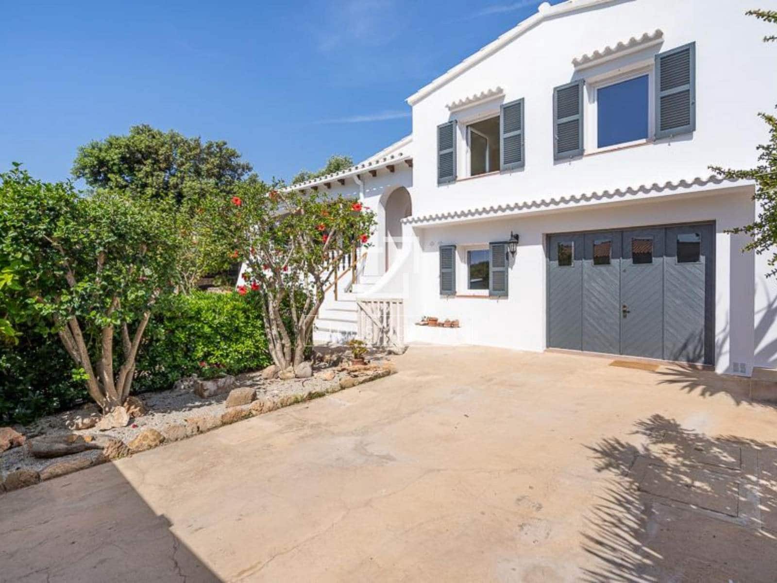 4 quarto Moradia para venda em Es Mercadal com piscina garagem - 935 000 € (Ref: 9914976)