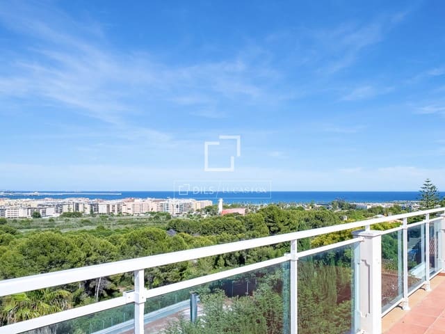 5 sovrum Villa till salu i Salou med pool garage - 750 000 € (Ref: 9915066)