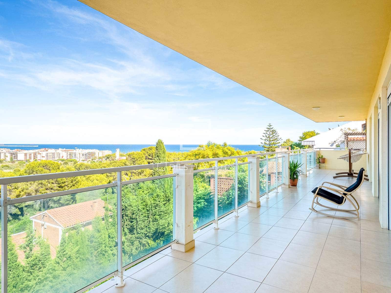 5 sovrum Villa till salu i Salou med pool garage - 750 000 € (Ref: 9915066)
