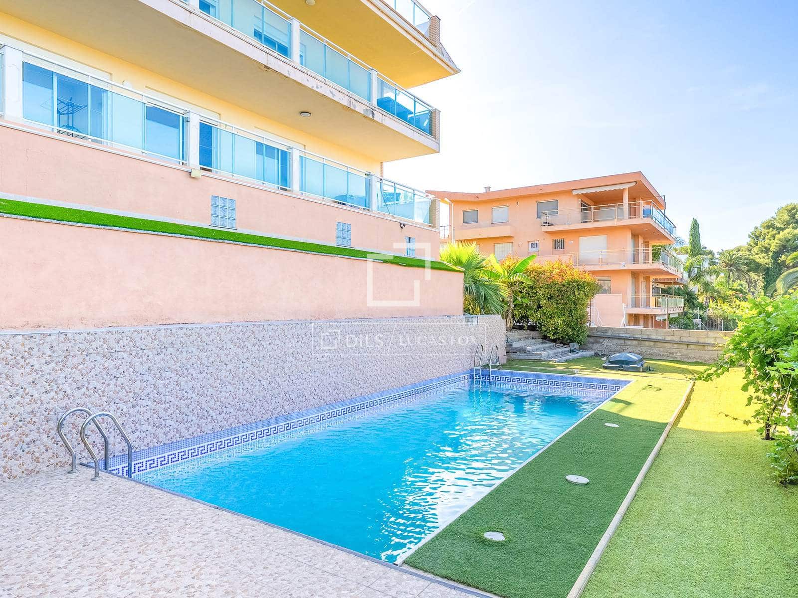 5 sovrum Villa till salu i Salou med pool garage - 750 000 € (Ref: 9915066)