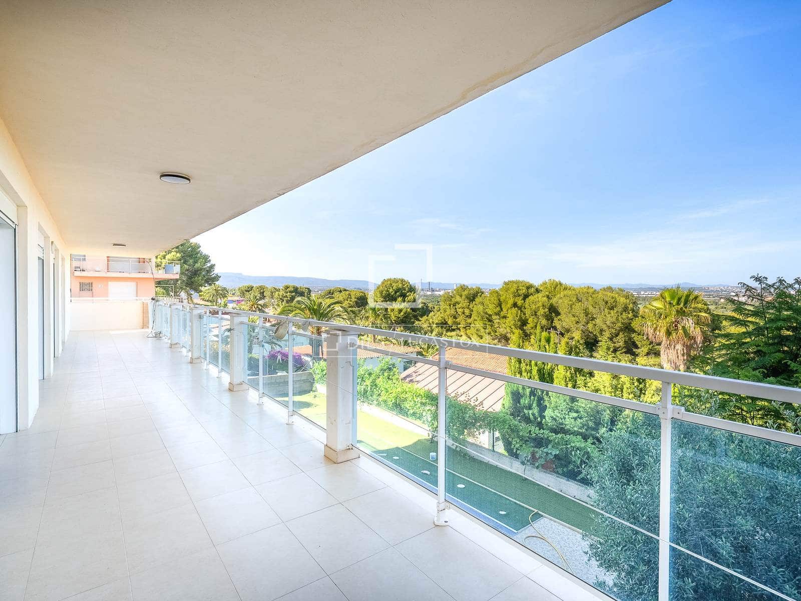 5 sovrum Villa till salu i Salou med pool garage - 750 000 € (Ref: 9915066)