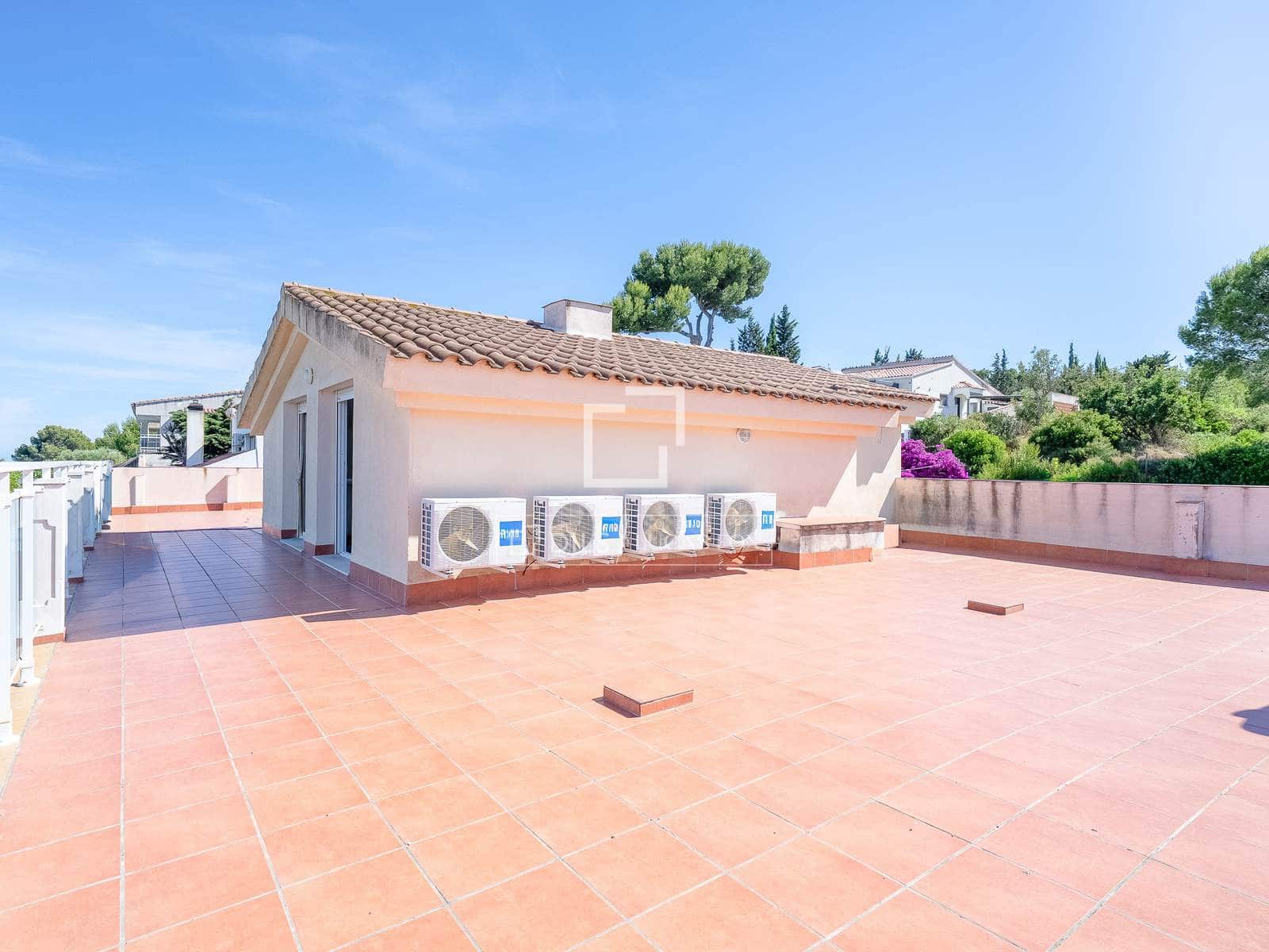 5 sovrum Villa till salu i Salou med pool garage - 750 000 € (Ref: 9915066)