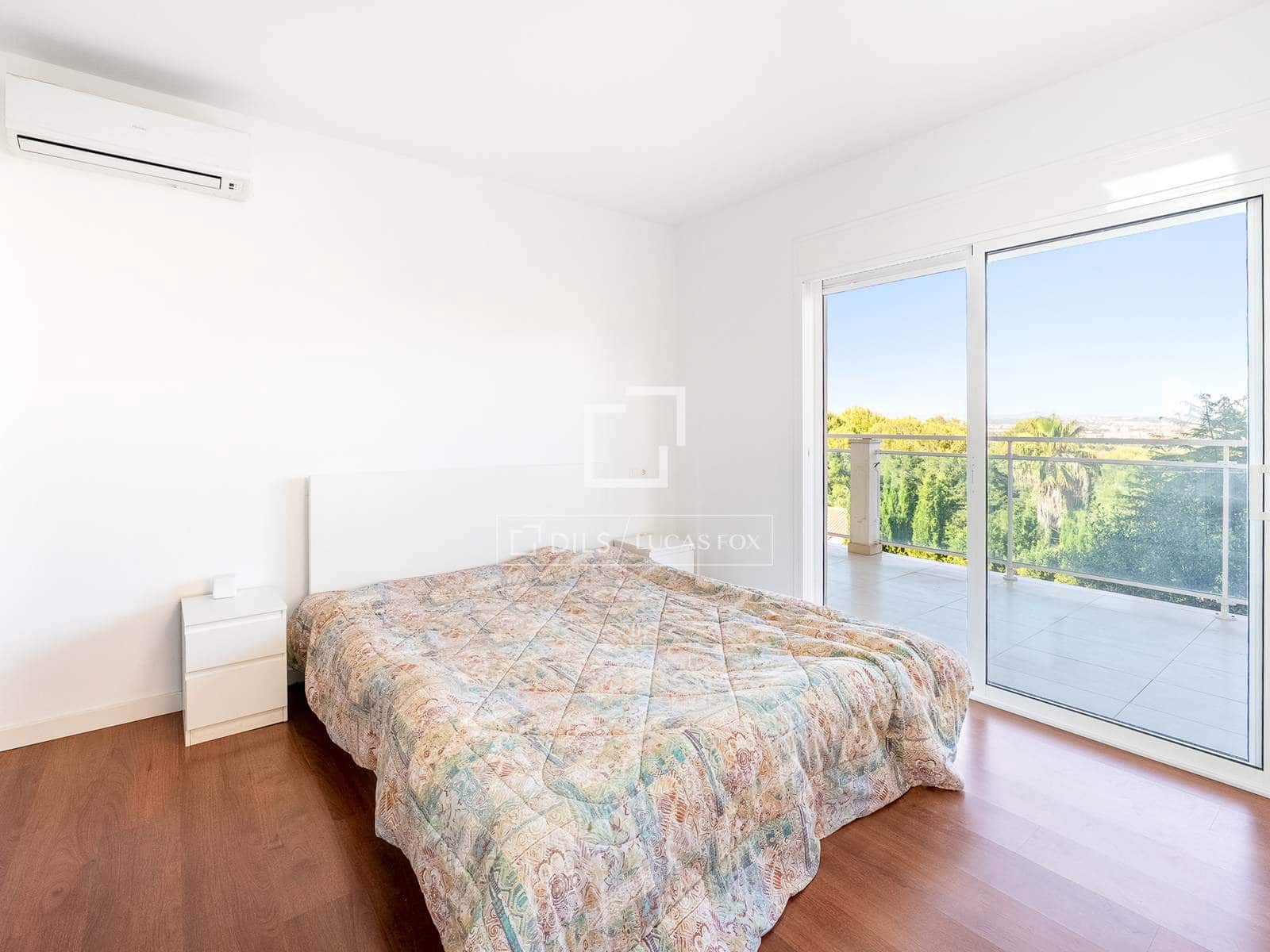5 sovrum Villa till salu i Salou med pool garage - 750 000 € (Ref: 9915066)