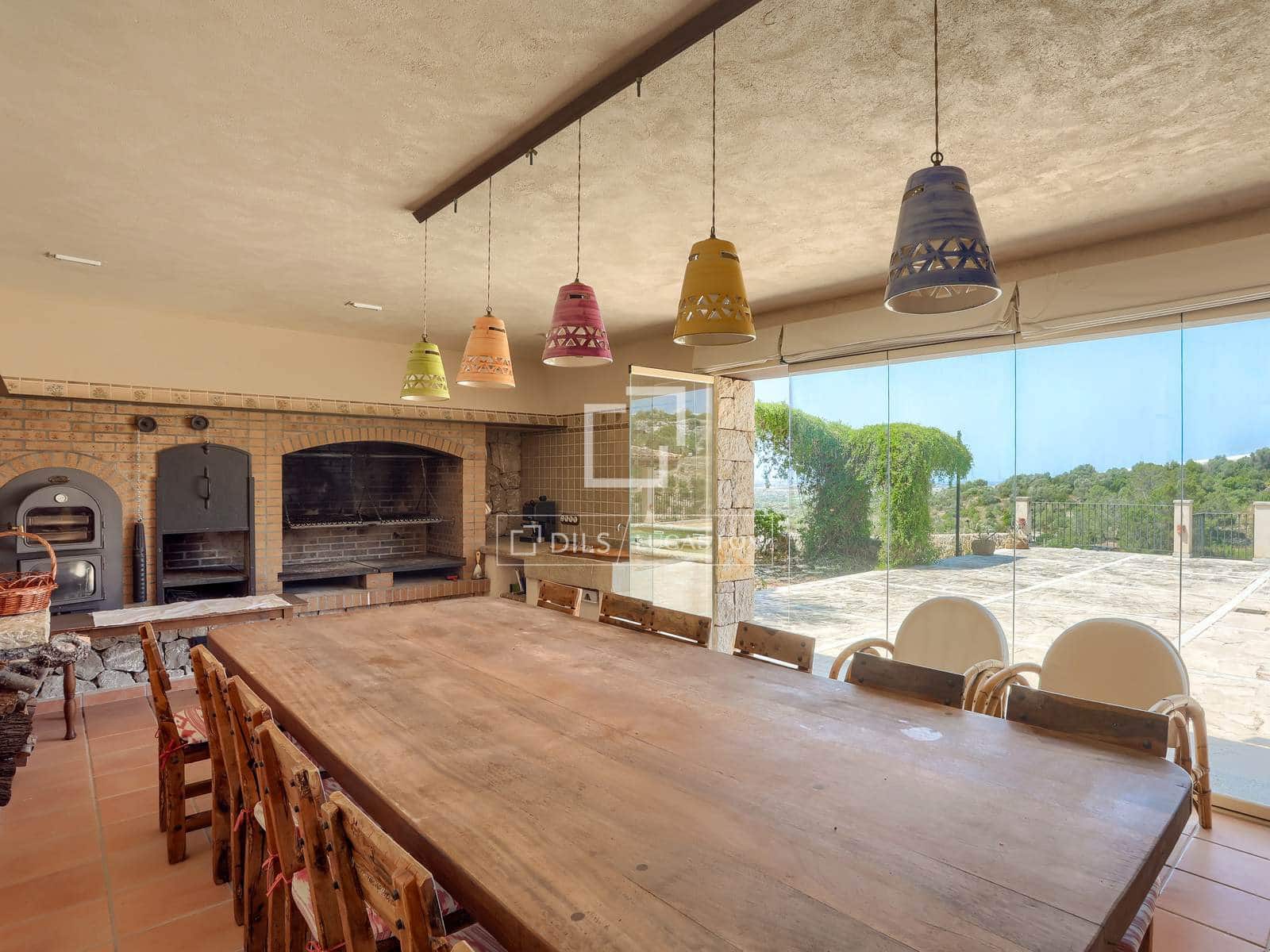 4 bedroom Finca/Country House for sale in Puntiro with pool garage - € 1,820,000 (Ref: 9918602)