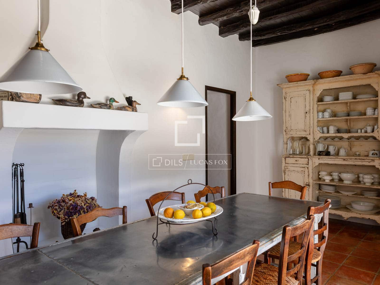 5 slaapkamer Finca/Landhuis te koop in Roca Llisa met zwembad - € 4.995.000 (Ref: 9918739)