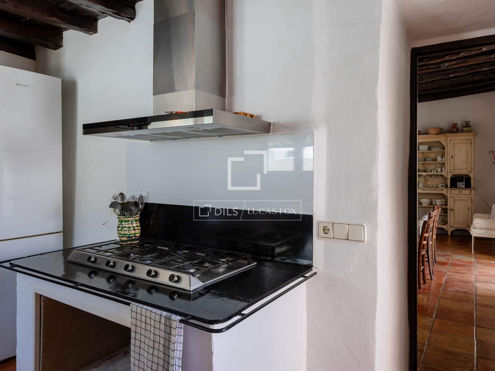 5 slaapkamer Finca/Landhuis te koop in Roca Llisa met zwembad - € 4.995.000 (Ref: 9918739)