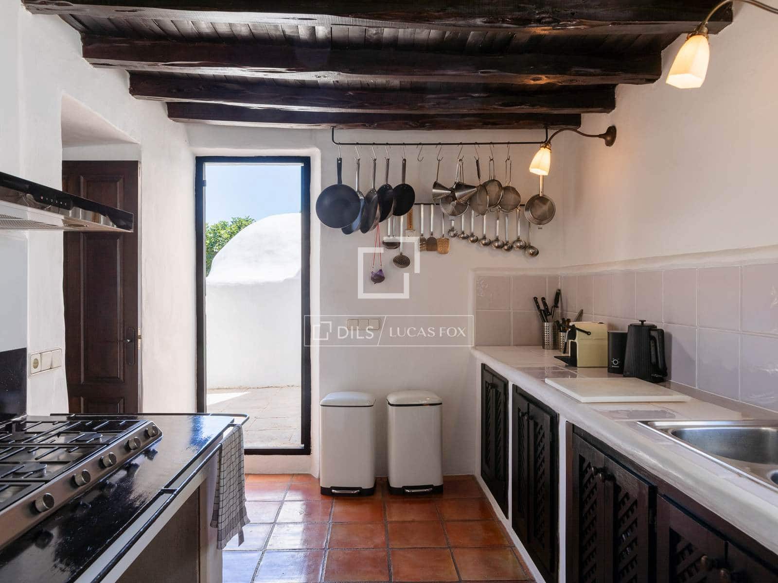 5 slaapkamer Finca/Landhuis te koop in Roca Llisa met zwembad - € 4.995.000 (Ref: 9918739)