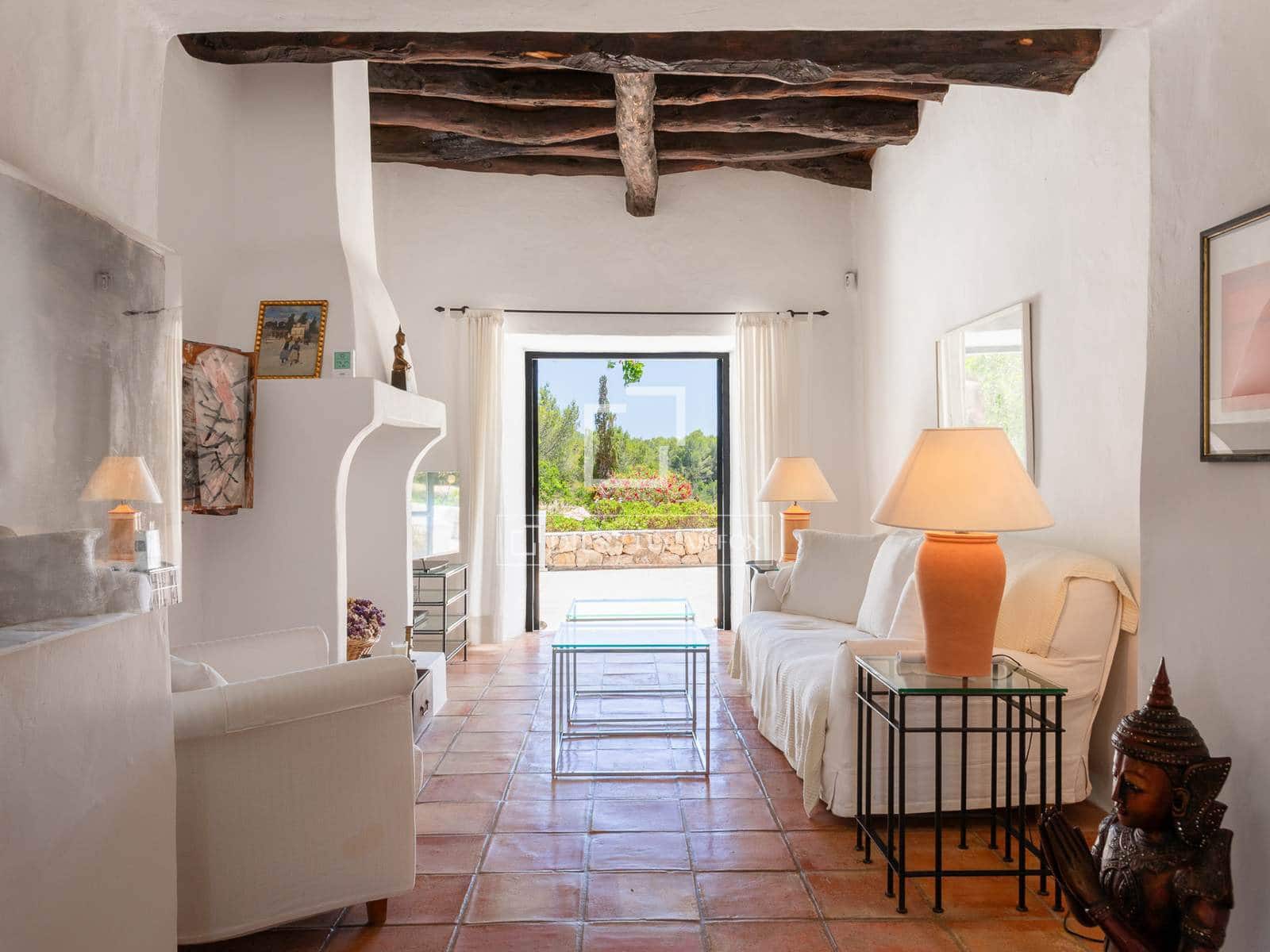 5 slaapkamer Finca/Landhuis te koop in Roca Llisa met zwembad - € 4.995.000 (Ref: 9918739)