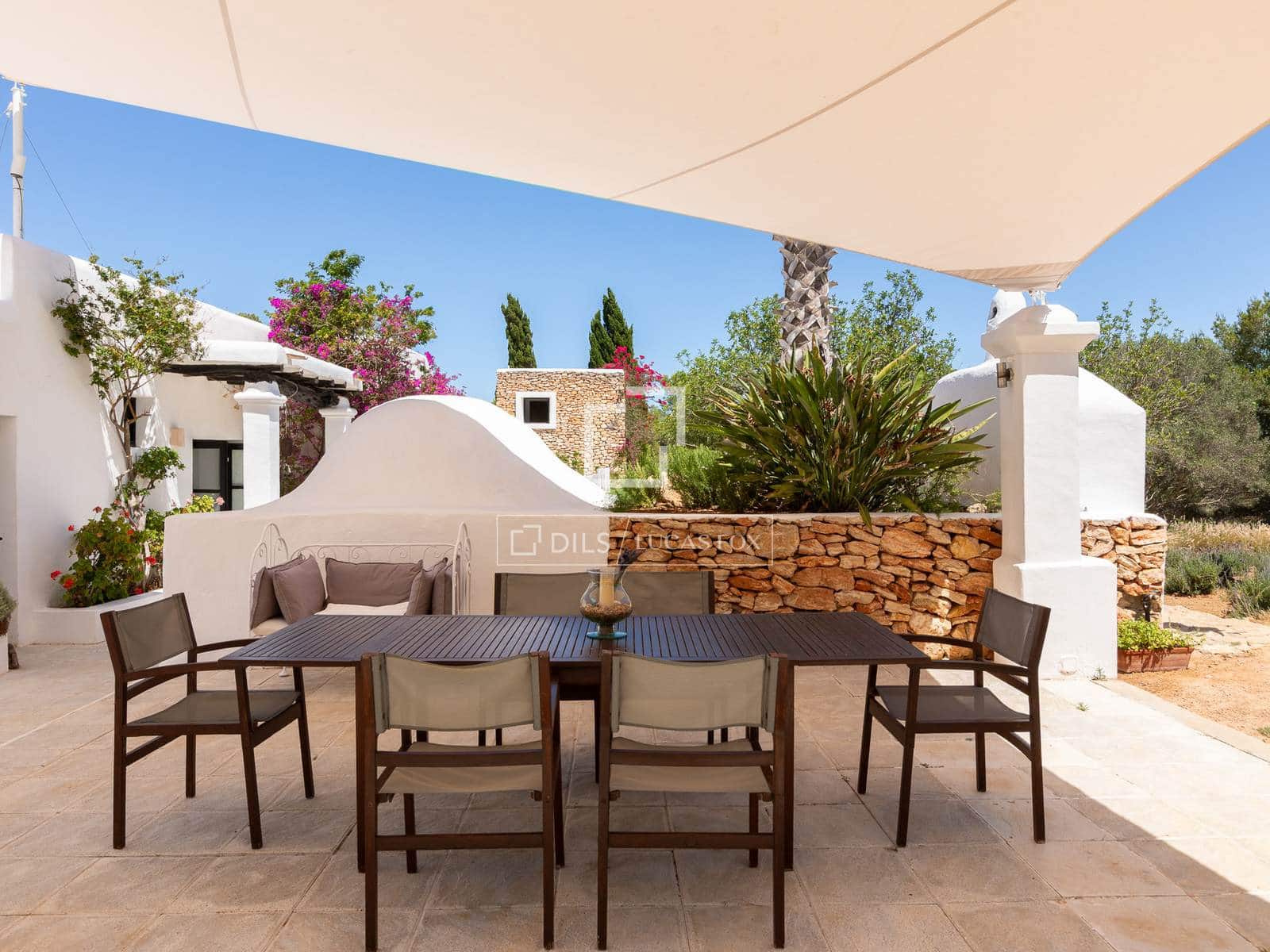 5 slaapkamer Finca/Landhuis te koop in Roca Llisa met zwembad - € 4.995.000 (Ref: 9918739)
