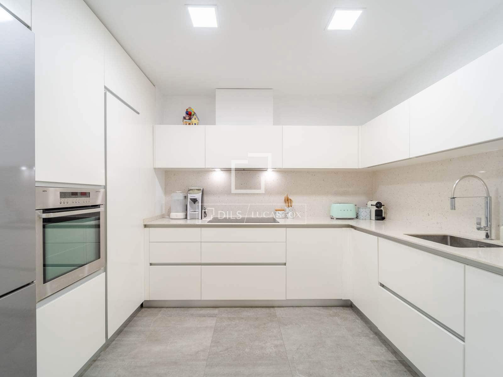 1 makuuhuone Huoneisto myytävänä paikassa Valencia kaupunki - 530 000 € (Ref: 9918742)