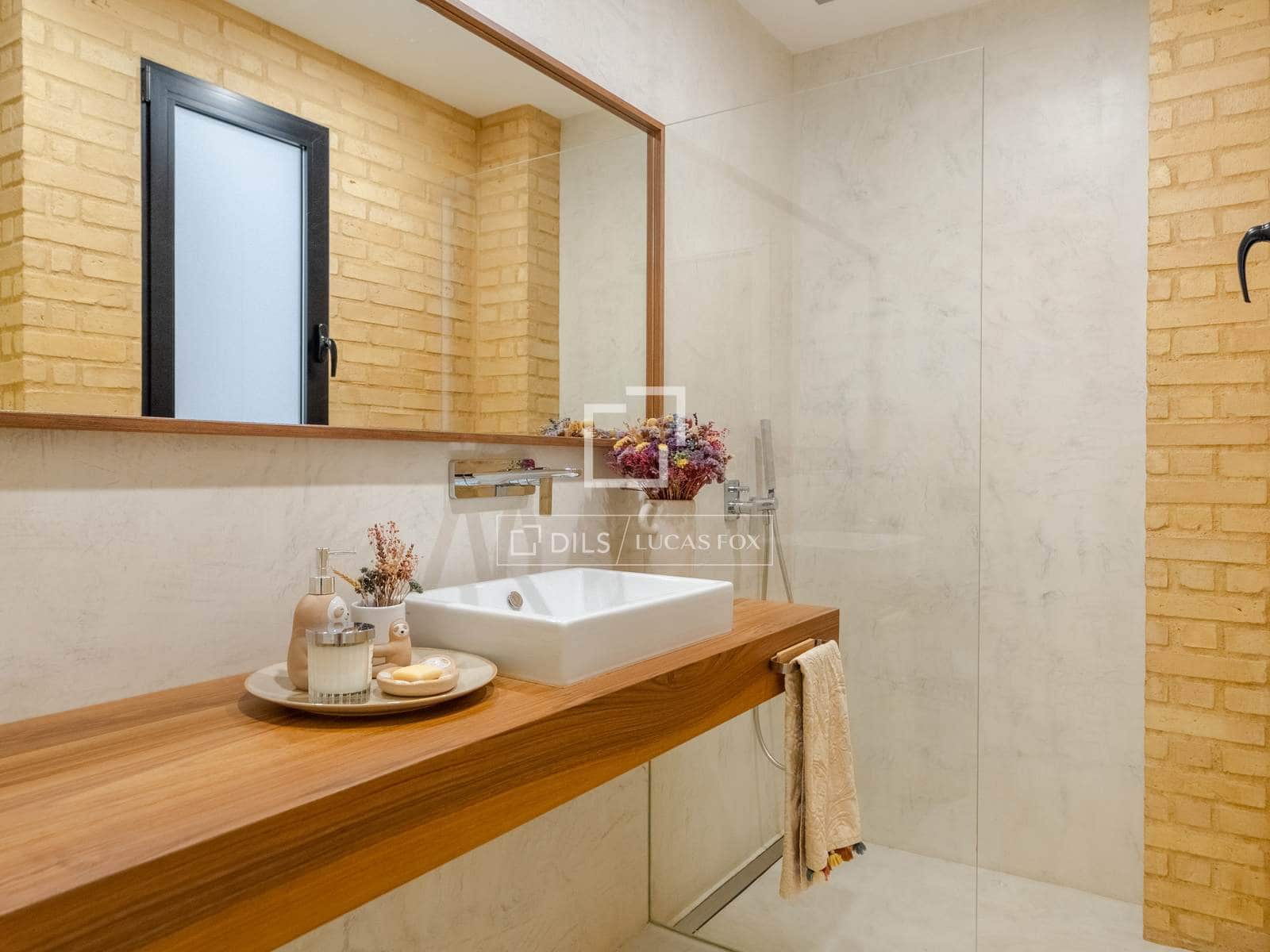1 makuuhuone Huoneisto myytävänä paikassa Valencia kaupunki - 530 000 € (Ref: 9918742)