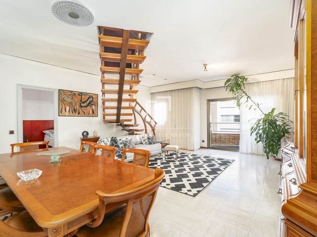 3 camera da letto Attico in vendita in Barcelona città con garage - 935.000 € (Rif: 9918875)