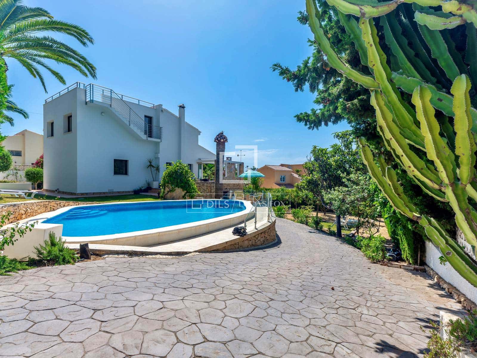 5 slaapkamer Villa te koop in Calpe / Calp met zwembad garage - € 850.000 (Ref: 9918876)