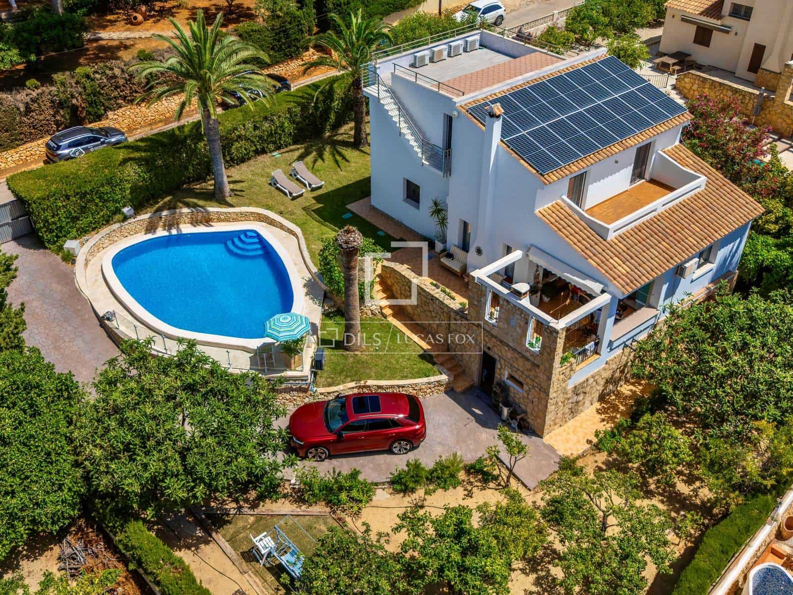 5 slaapkamer Villa te koop in Calpe / Calp met zwembad garage - € 850.000 (Ref: 9918876)