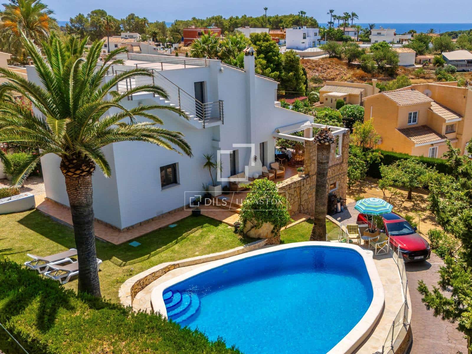 5 slaapkamer Villa te koop in Calpe / Calp met zwembad garage - € 850.000 (Ref: 9918876)