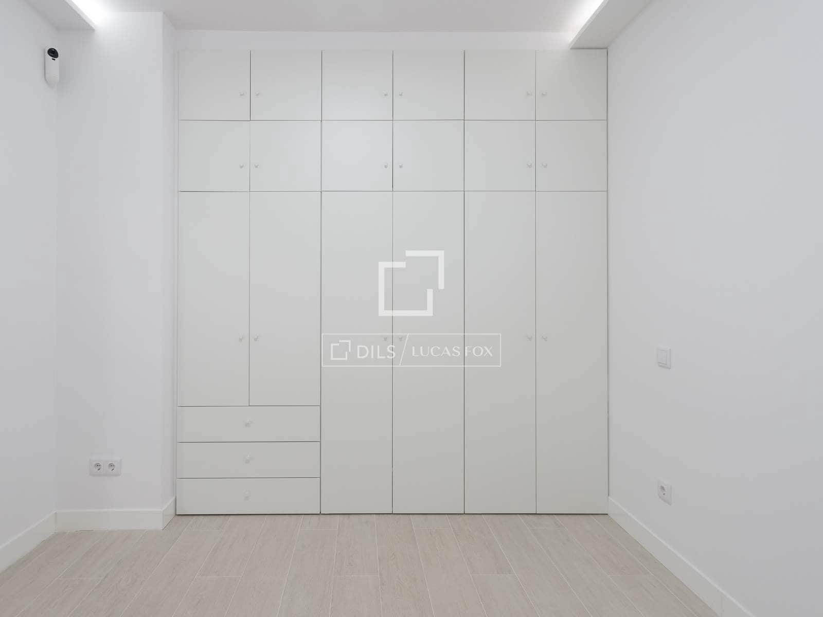 Appartement de 2 chambres à louer à Madrid ville - 1 750 € (Ref: 9918974)