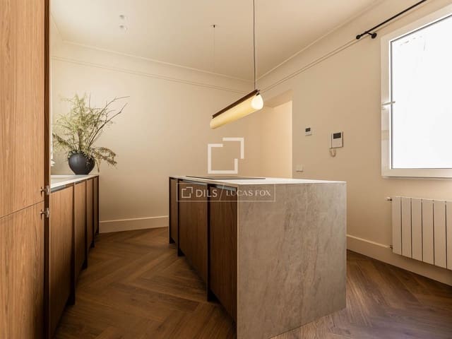 3 slaapkamer Appartement te koop in Fuente del Berro, Madrid stad - € 1.680.000 (Ref: 9919064)