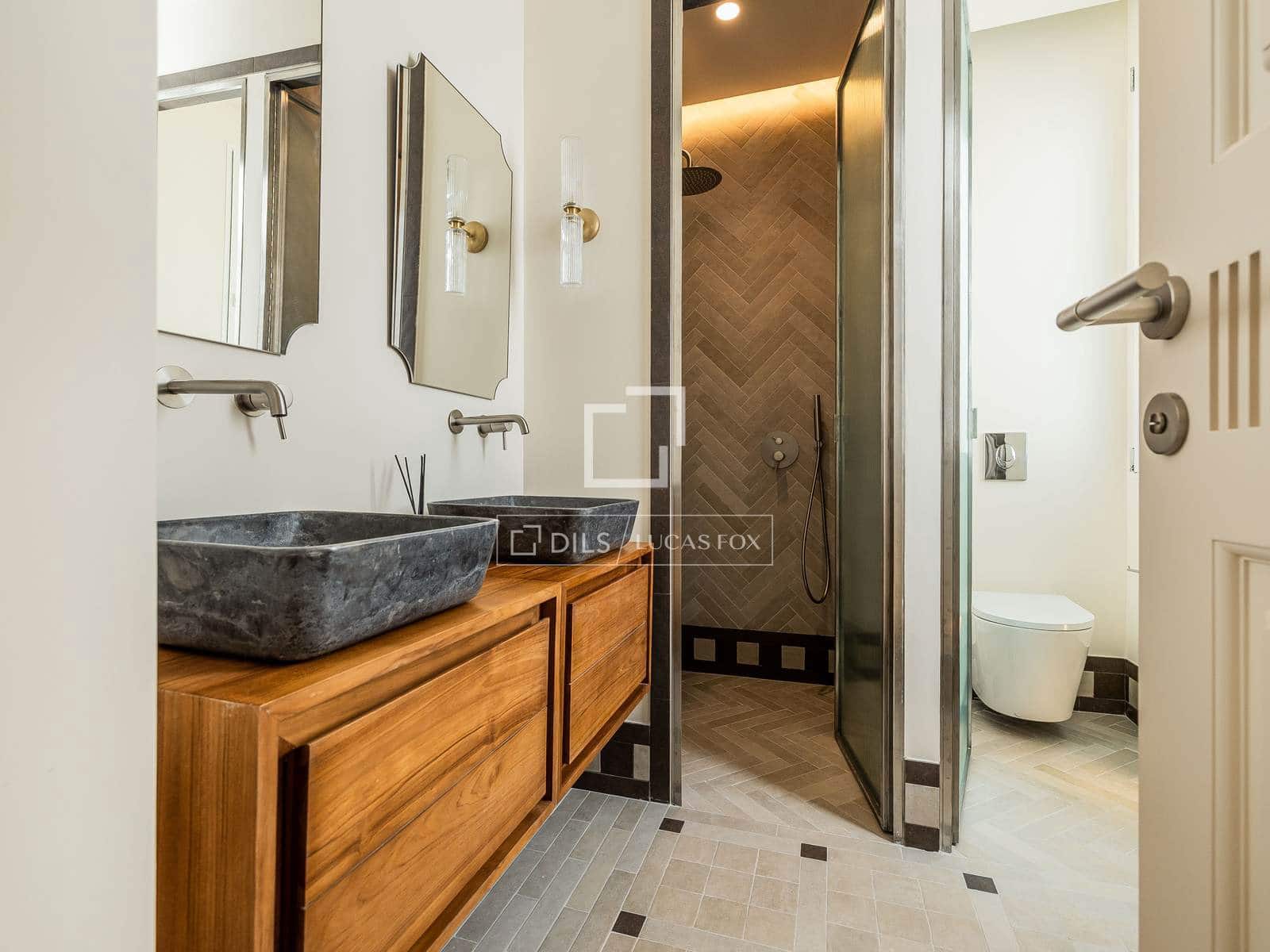3 slaapkamer Appartement te koop in Madrid stad - € 1.680.000 (Ref: 9919064)