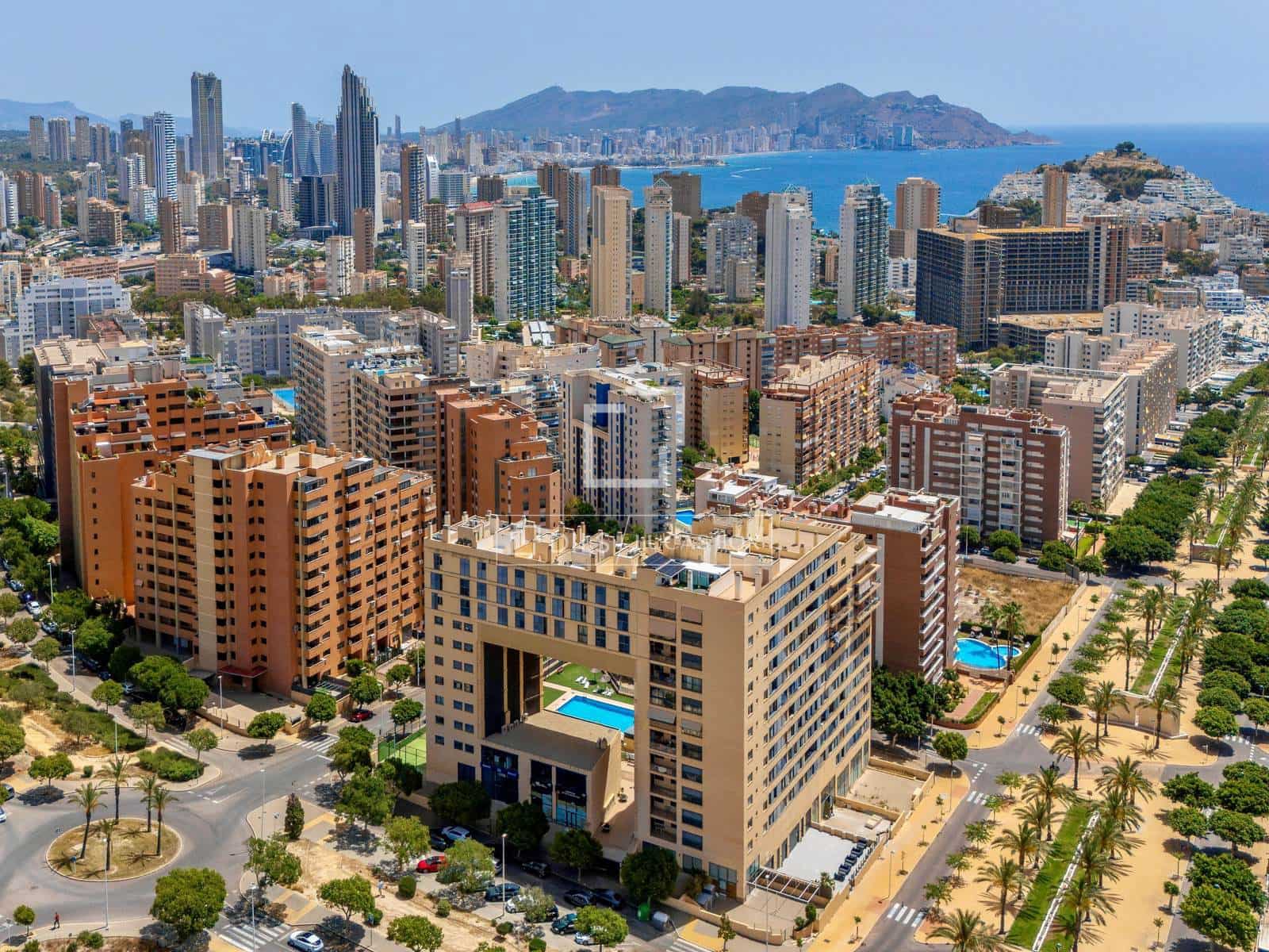 2 soveværelse Lejlighed til salg i Benidorm med swimmingpool garage - € 395.000 (Ref: 9919065)