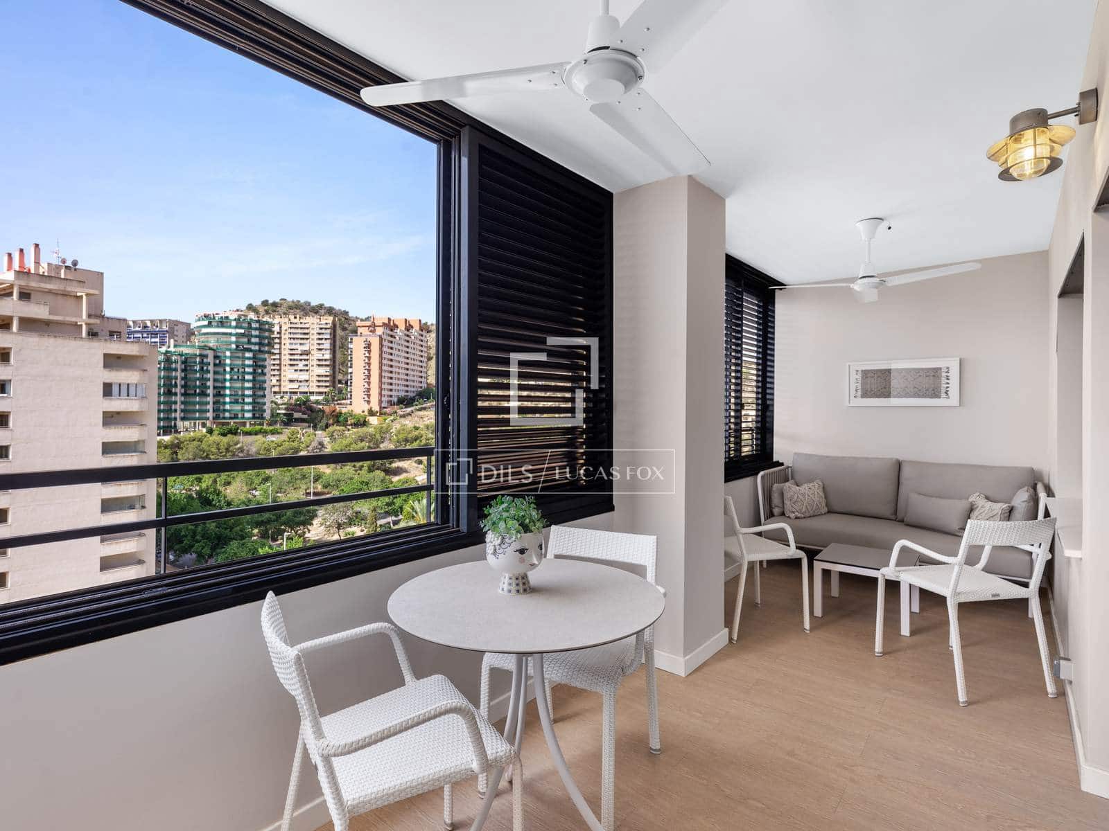2 soveværelse Lejlighed til salg i Benidorm med swimmingpool garage - € 395.000 (Ref: 9919065)