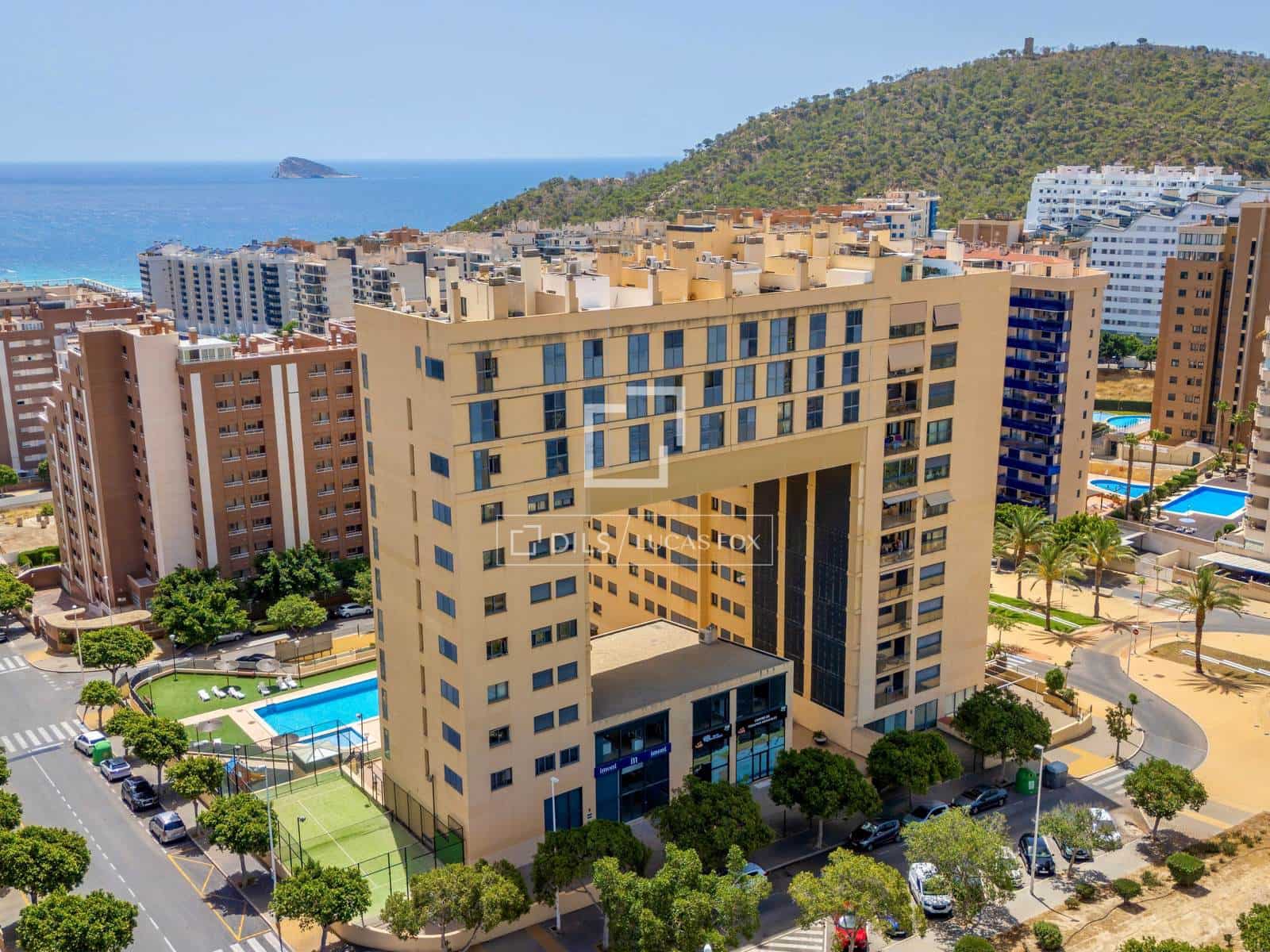 2 soveværelse Lejlighed til salg i Benidorm med swimmingpool garage - € 395.000 (Ref: 9919065)