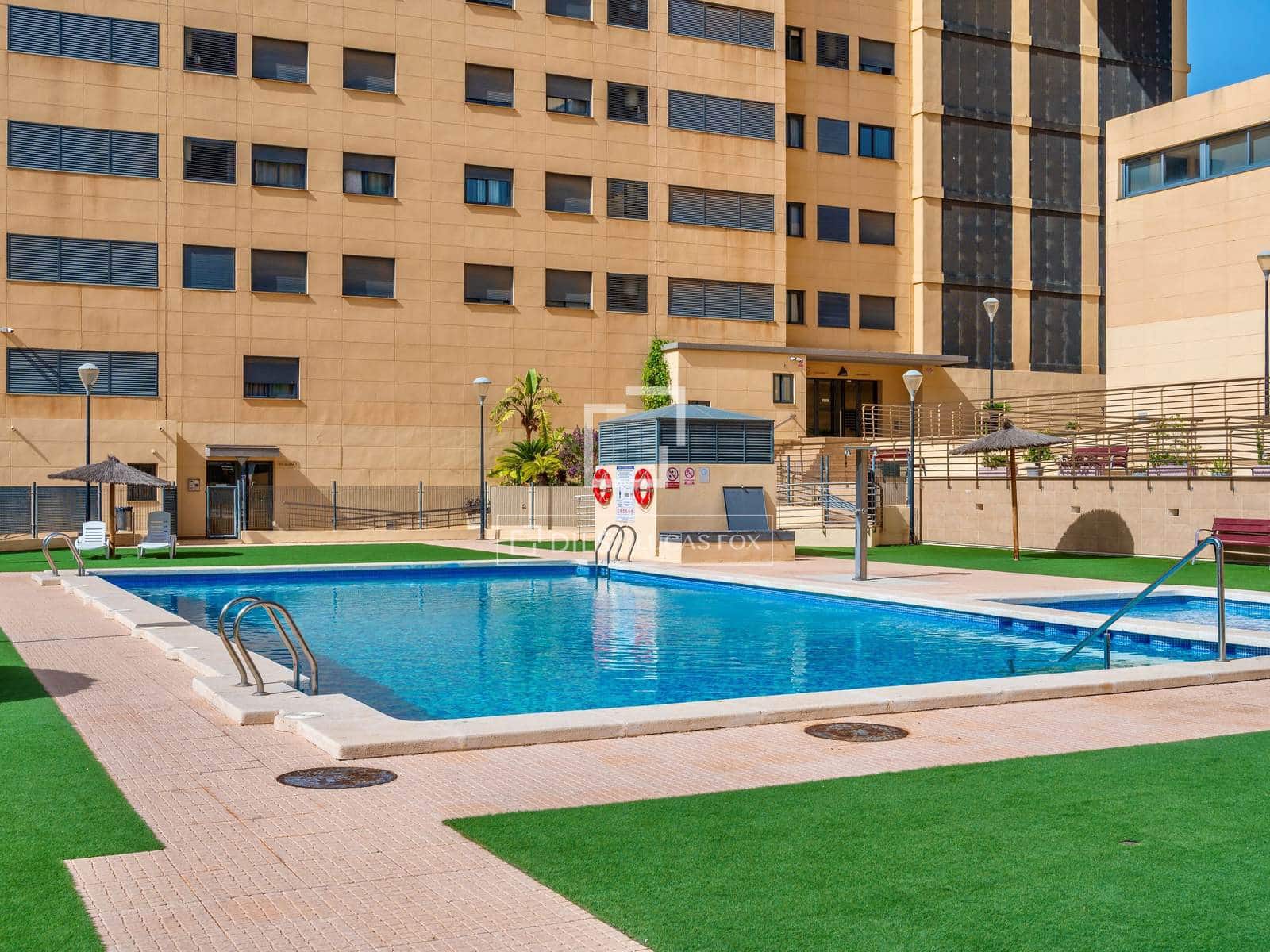 2 soveværelse Lejlighed til salg i Benidorm med swimmingpool garage - € 395.000 (Ref: 9919065)
