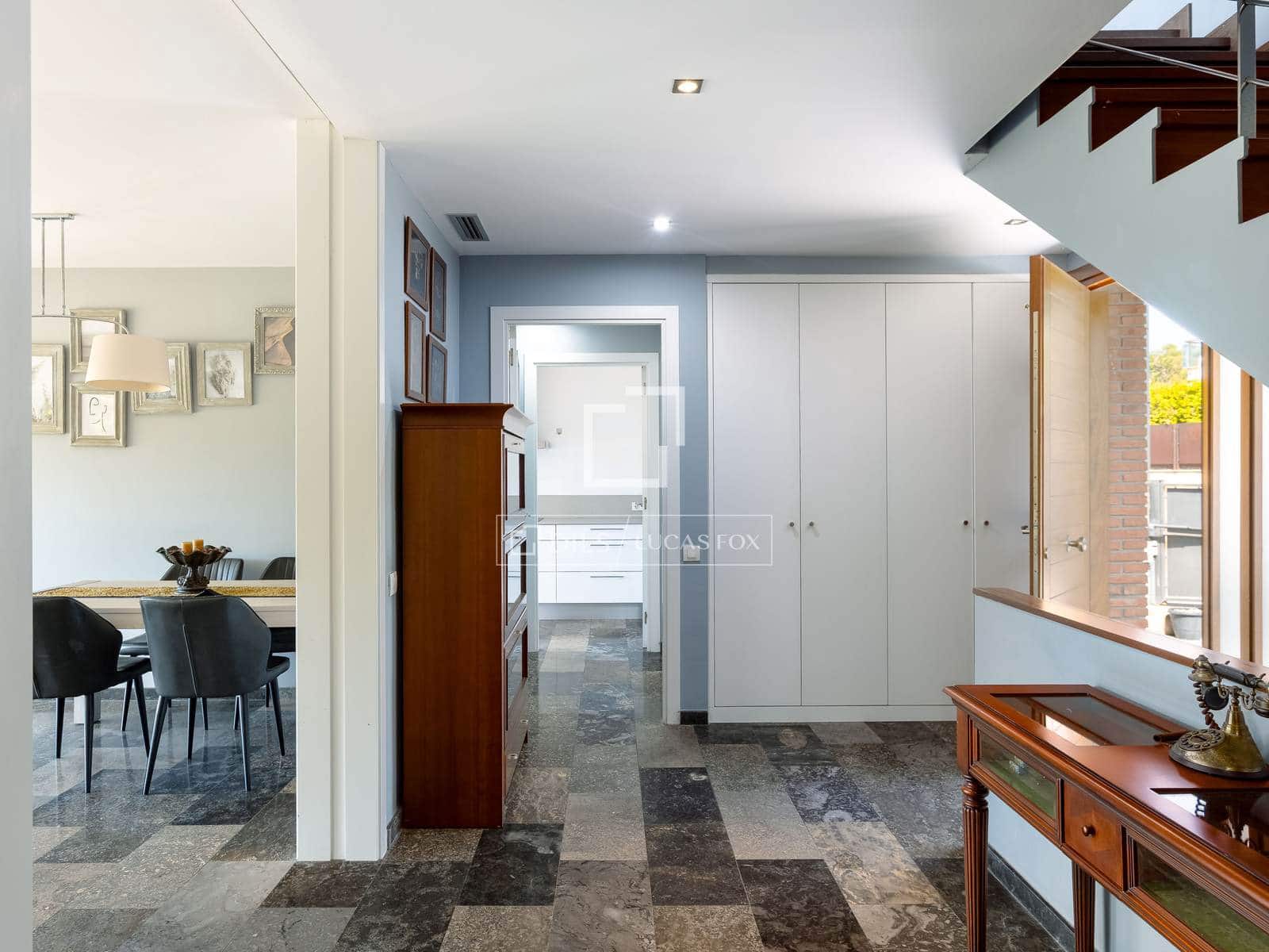 5 slaapkamer Villa te koop in Sant Vicenc de Montalt met garage - € 948.000 (Ref: 9919067)