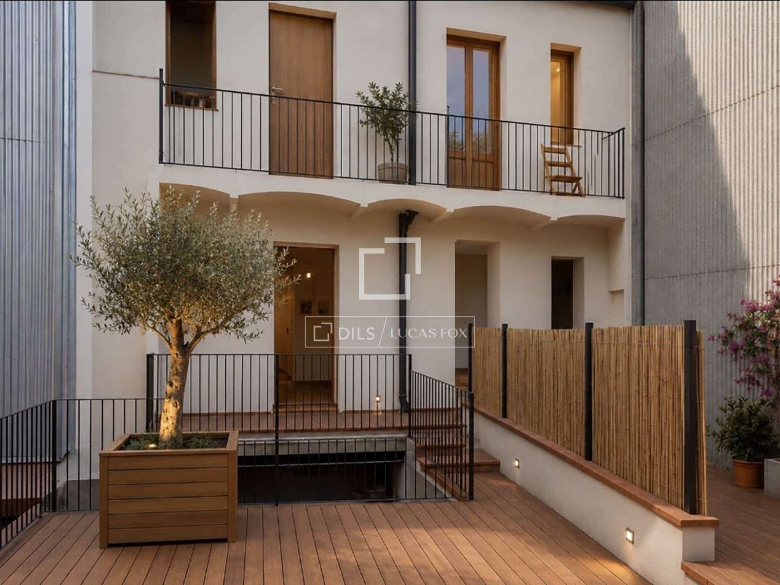 2 soveværelse Lejlighed til salg i Barcelona by - € 575.000 (Ref: 9919124)
