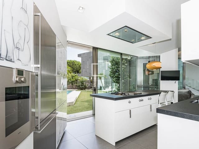 4 Zimmer Villa zu verkaufen in Sant Cugat del Vallès mit Pool Garage - 2.575.000 € (Ref: 9919125)