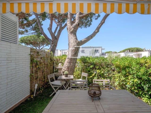 3 sypialnia Willa na sprzedaż w Platja d'Aro, Castell-Platja d'Aro z basenem - 475 000 € (Ref: 9920663)