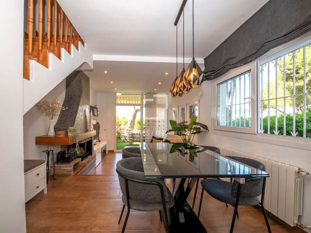 3 Zimmer Villa zu verkaufen in Platja d'Aro, Castell-Platja d'Aro - 475.000 € (Ref: 9920663)