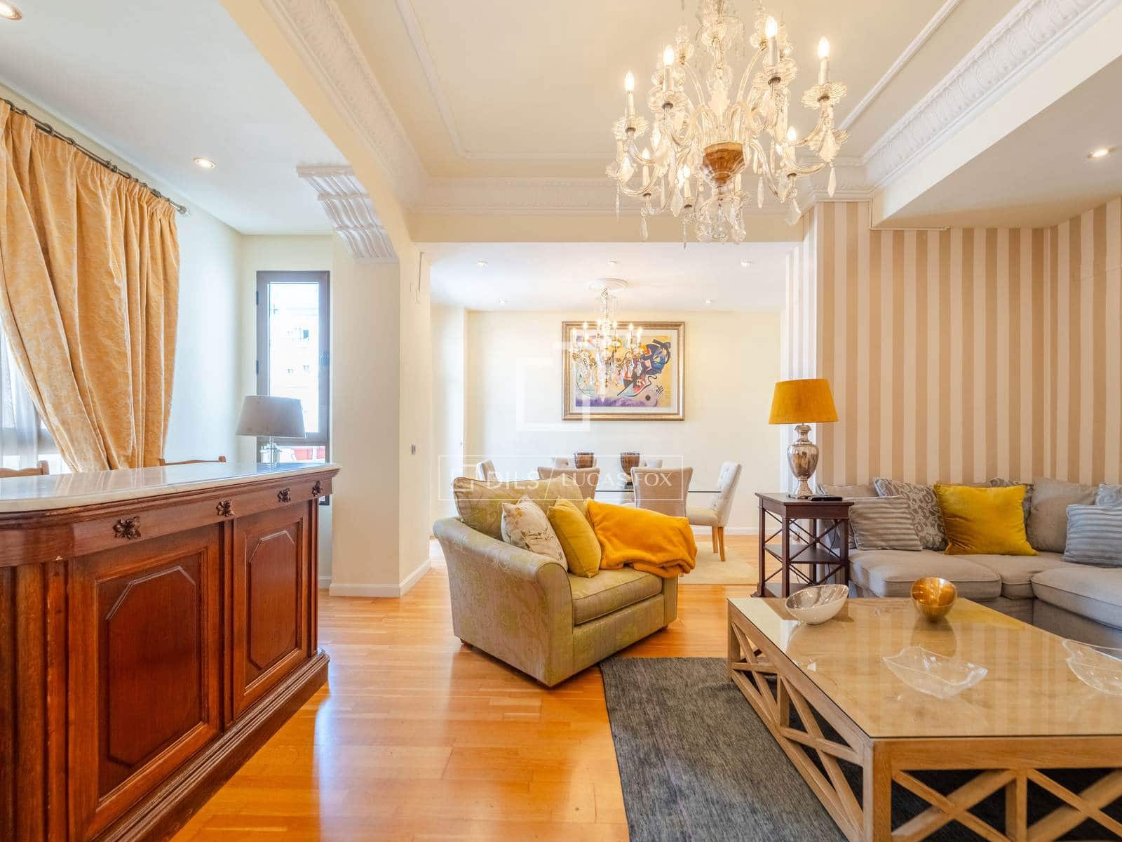 Appartement de 4 chambres à louer à Valence ville - 3 000 € (Ref: 9920907)
