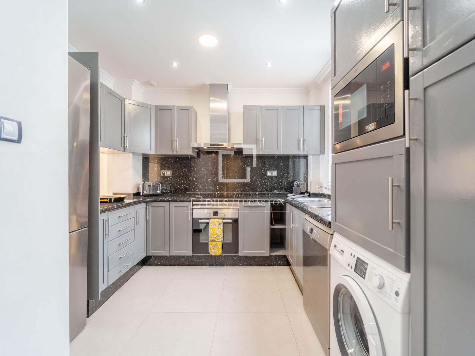 Appartement de 4 chambres à louer à Valence ville - 3 000 € (Ref: 9920907)