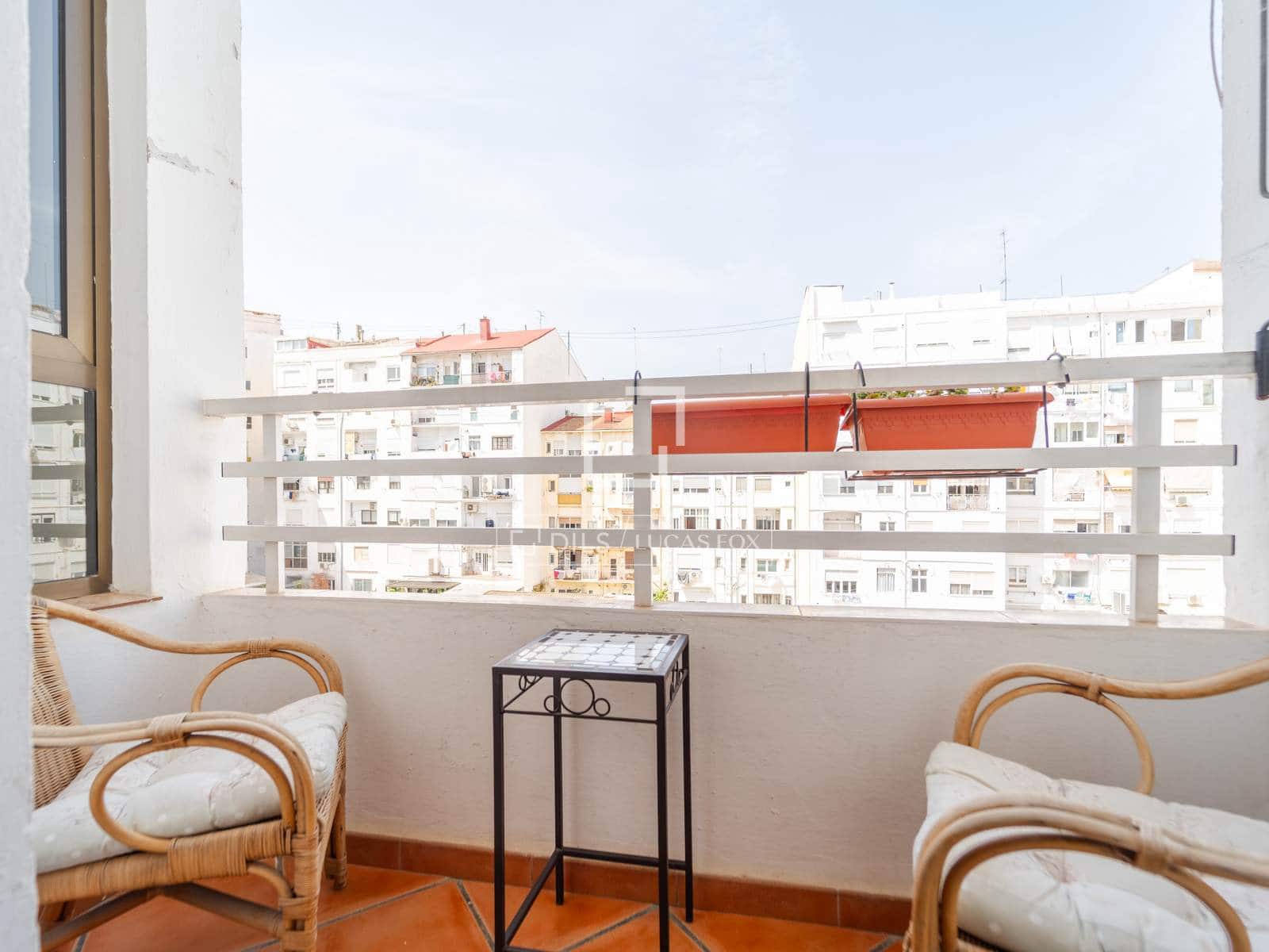 Appartement de 4 chambres à louer à Valence ville - 3 000 € (Ref: 9920907)