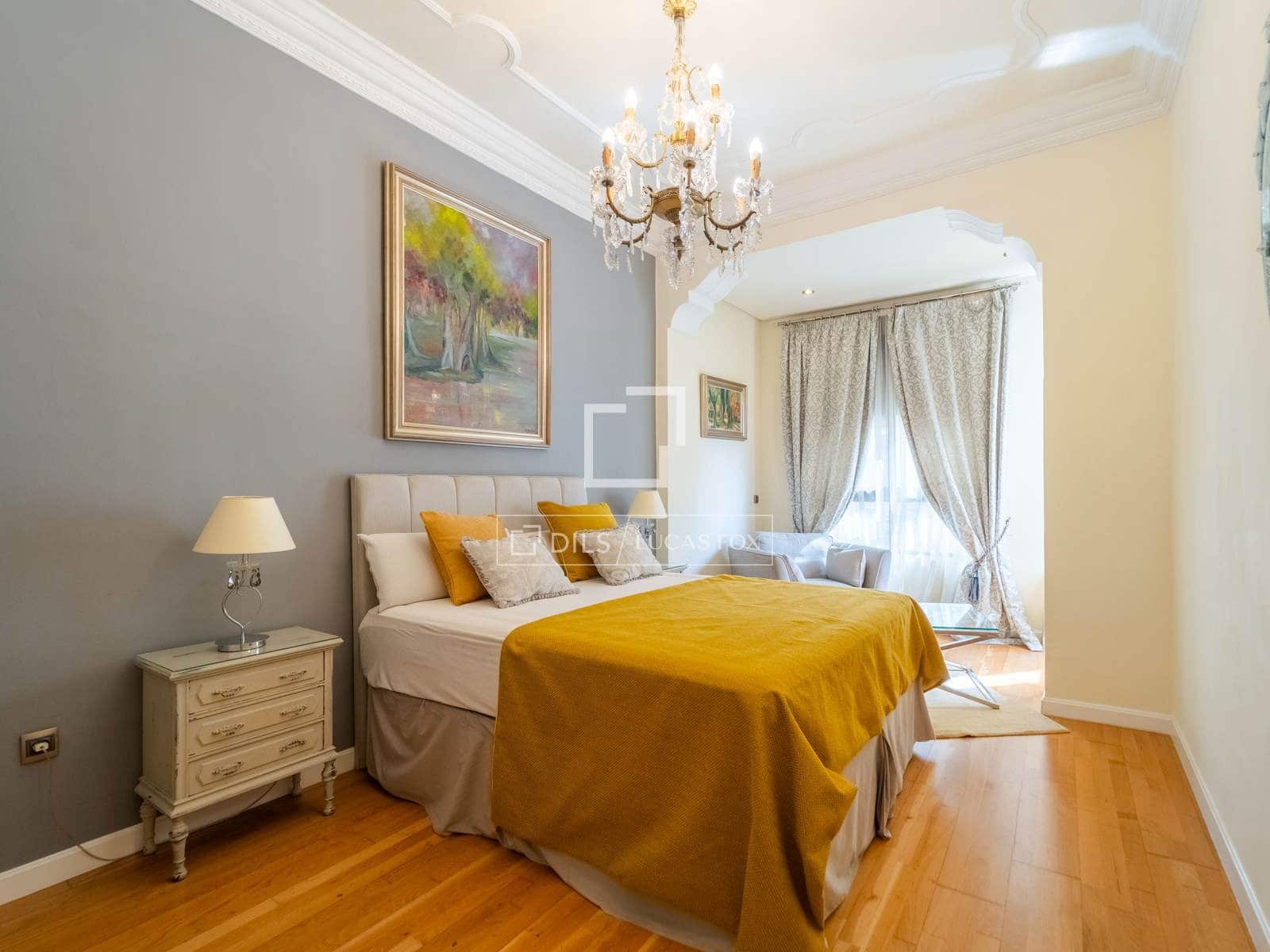 Appartement de 4 chambres à louer à Valence ville - 3 000 € (Ref: 9920907)