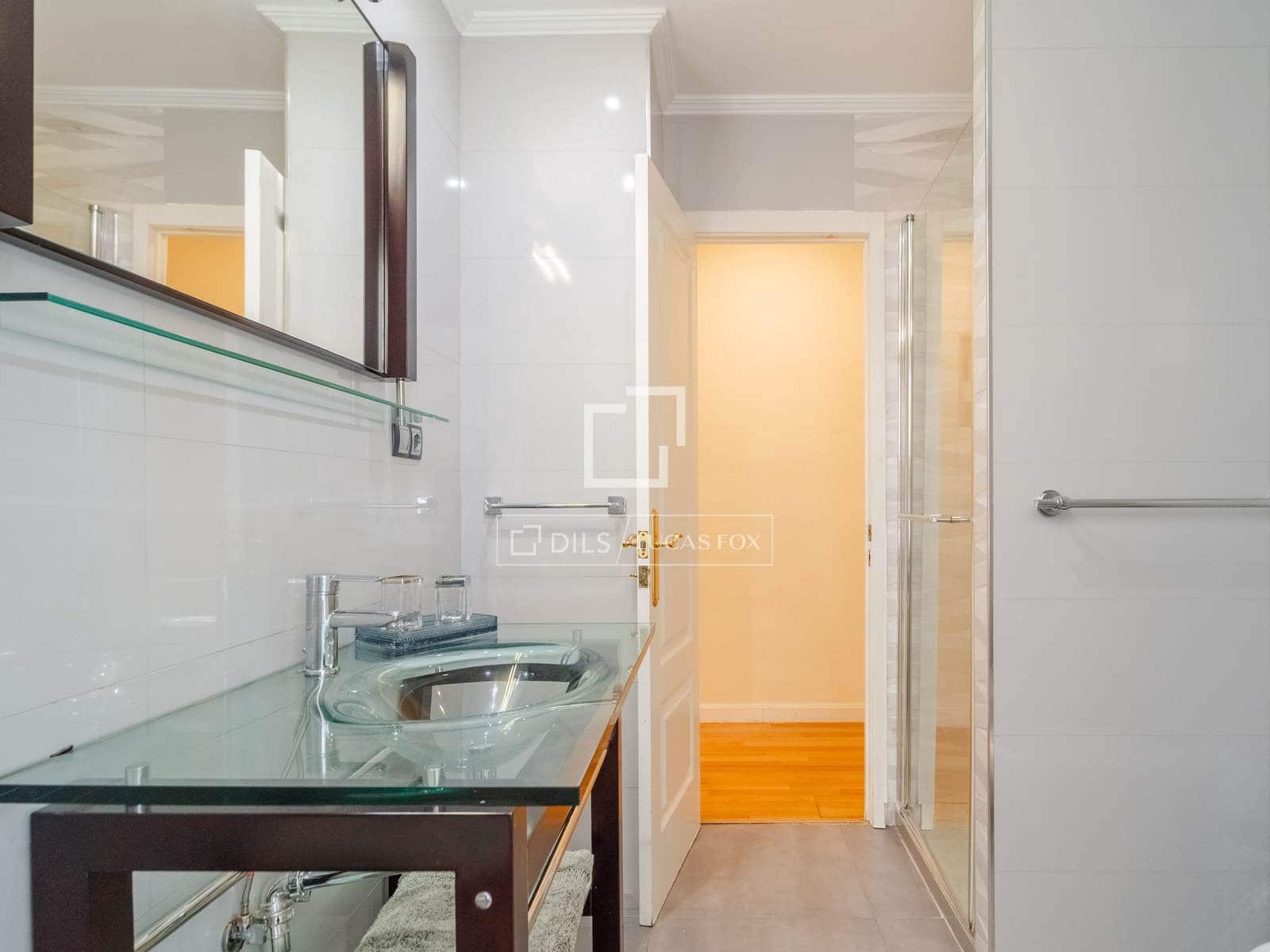 Appartement de 4 chambres à louer à Valence ville - 3 000 € (Ref: 9920907)